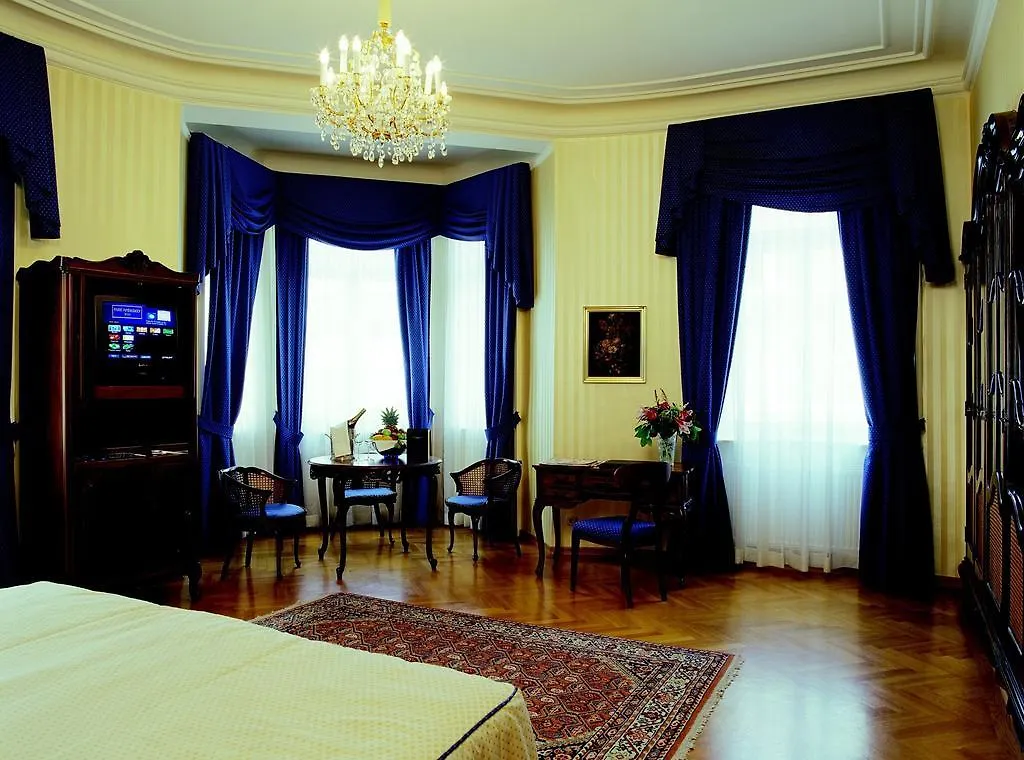 *****  Hotel Ambassador Vienna Austria