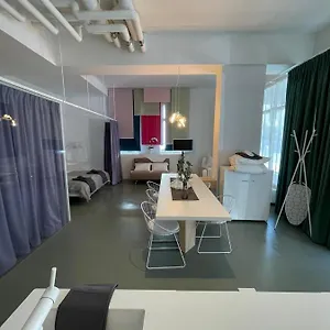 Appartement Main Station Design Loft Style