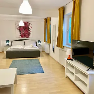 perfekte-ruhige-innenstadtlage-im-ehemaligen.graz-austria-hotels.com/