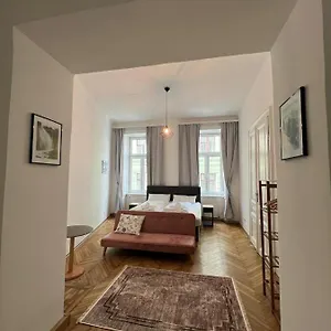 Apartment Centrally-located Authentic, Wien