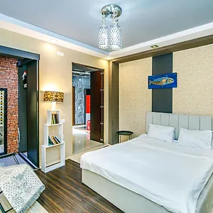  Апартаменты Old Escape -one Bedroom Азербайджан