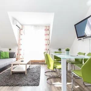 Apartment Karmeliter Flat | Contactless Check-in, Wien