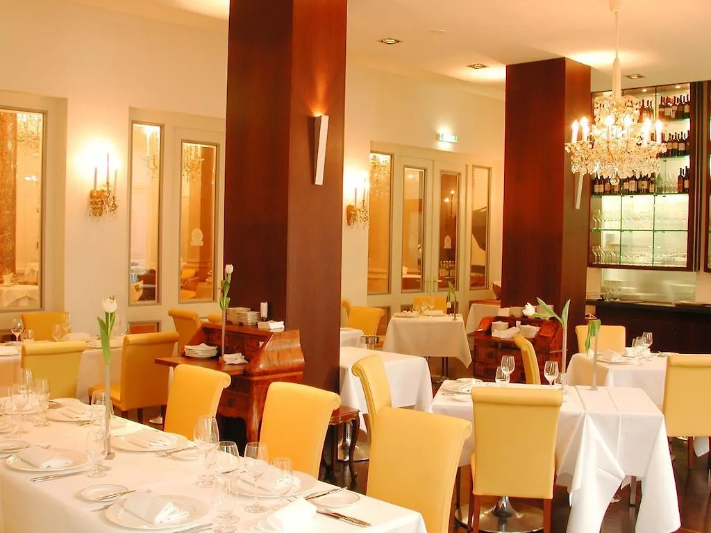 Hotel Ambassador Vienna 5*,